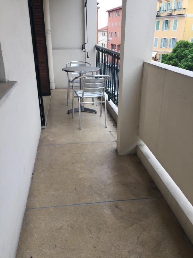 Appartement T3 Climatisé entre mer et centre Nizza Esterno foto