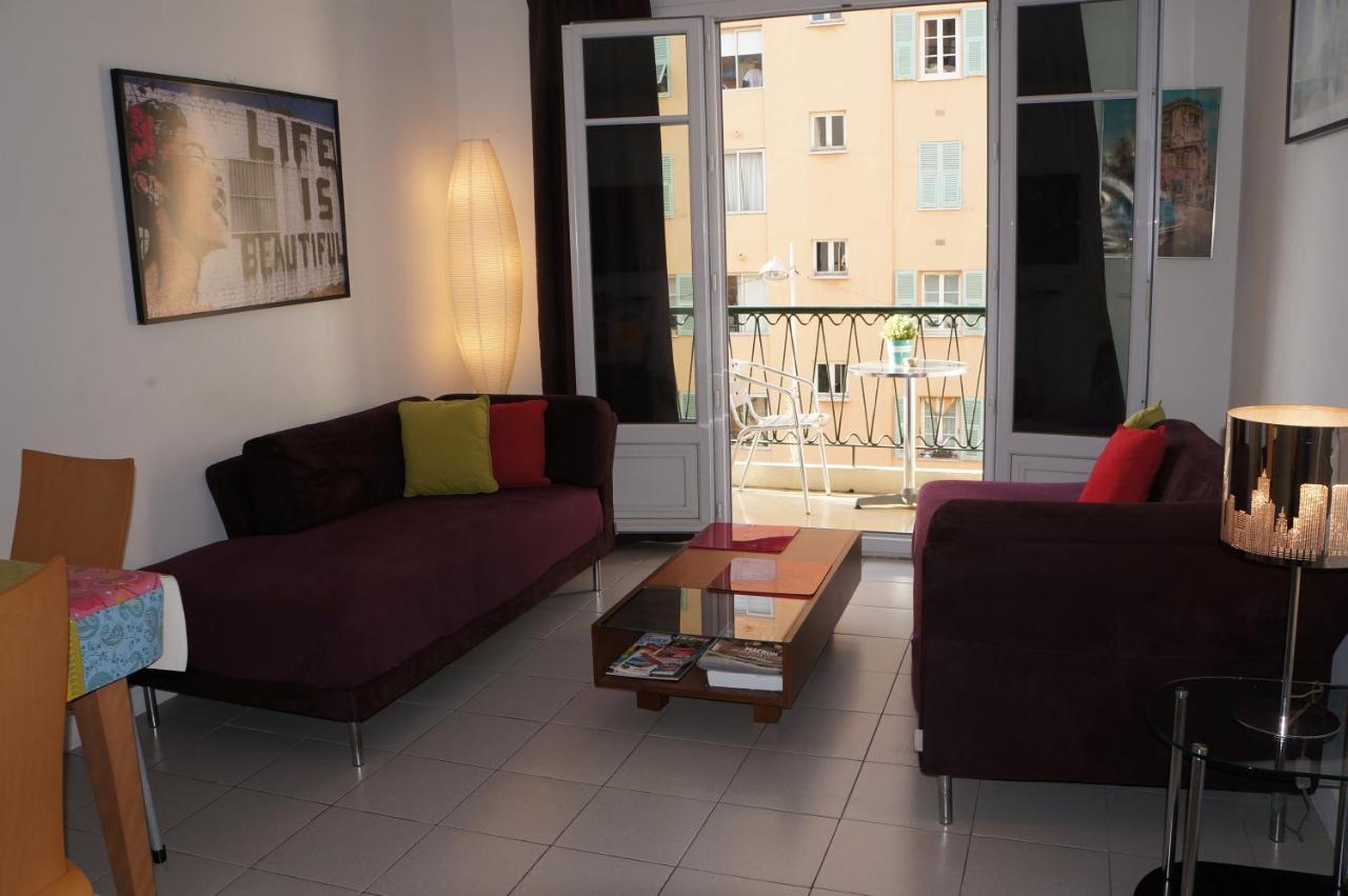 Appartement T3 Climatisé entre mer et centre Nizza Esterno foto